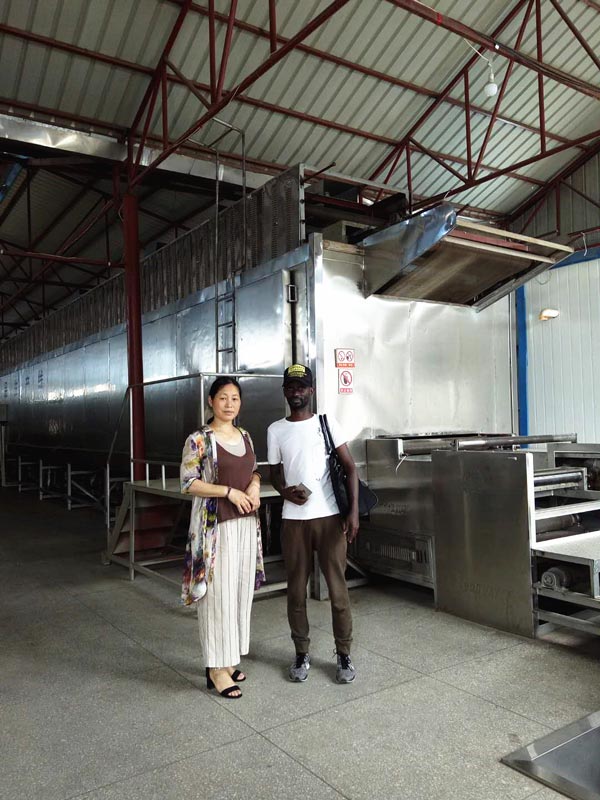 Clientes africanos voam diretamente para Nanyang para visitar a fábrica da Goodway